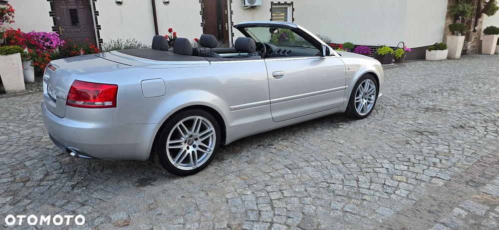 Audi A4 Cabrio - 6