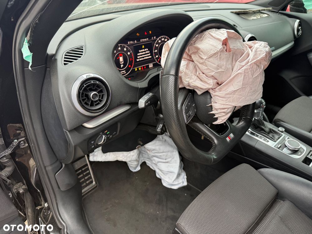 Audi A3 Sportback 35 TFSI S tronic S line - 11