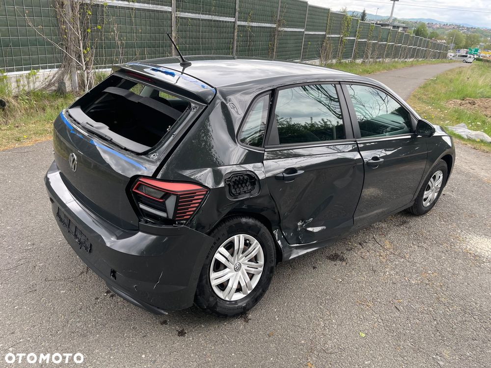 Volkswagen Polo 1.0 Comfortline - 12