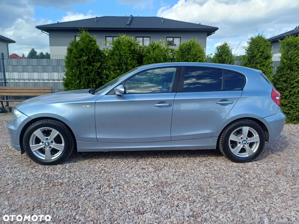 BMW Seria 1 116i - 27