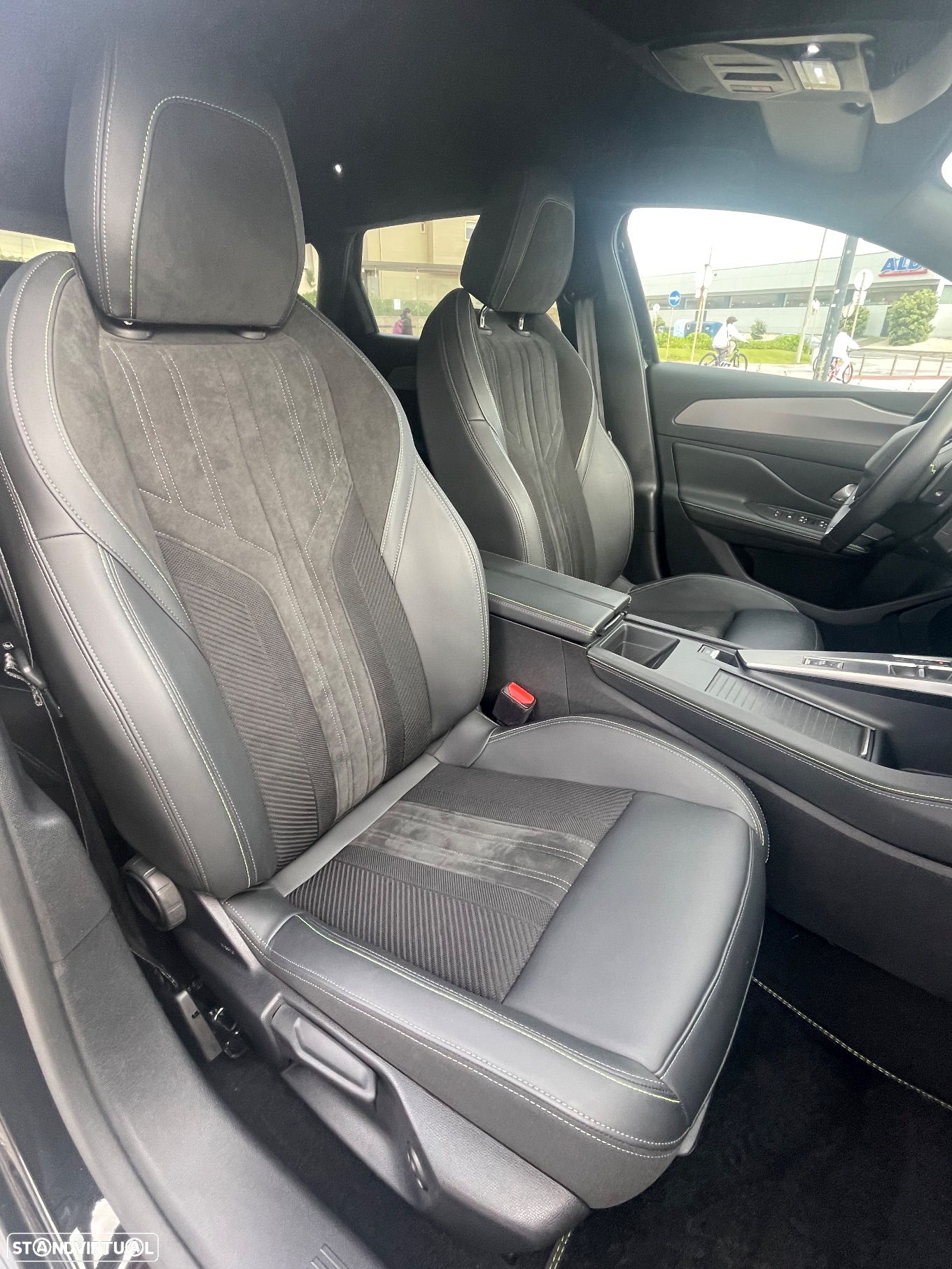 Peugeot 308 SW 1.5 BlueHDi GT EAT8 - 17