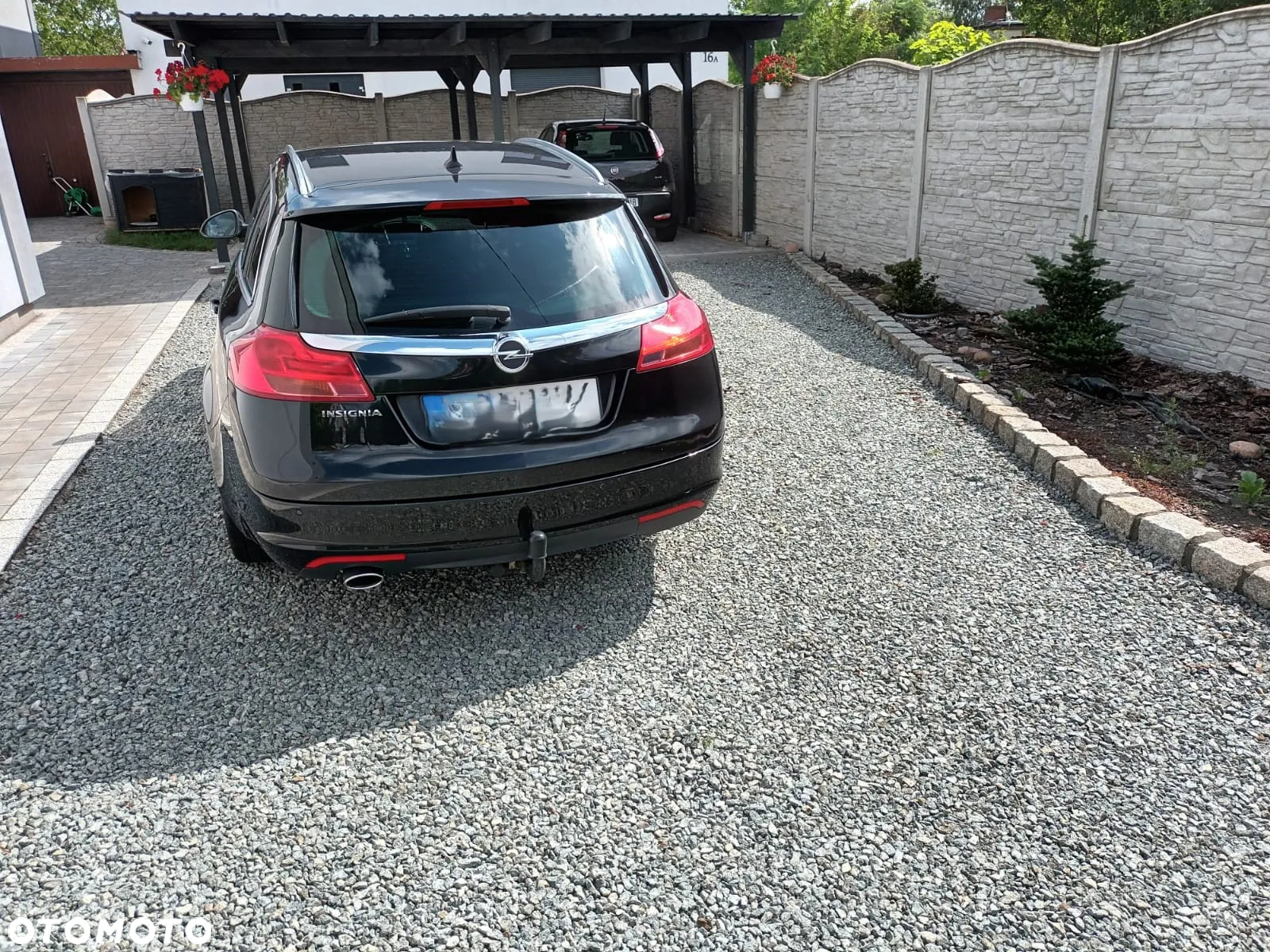 Opel Insignia 2.0 CDTI Sports Tourer Design Edition - 3