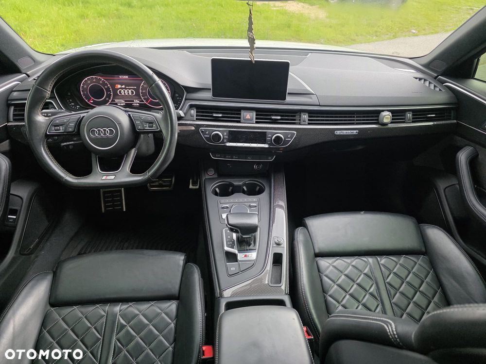 Audi S4 Limousine - 3