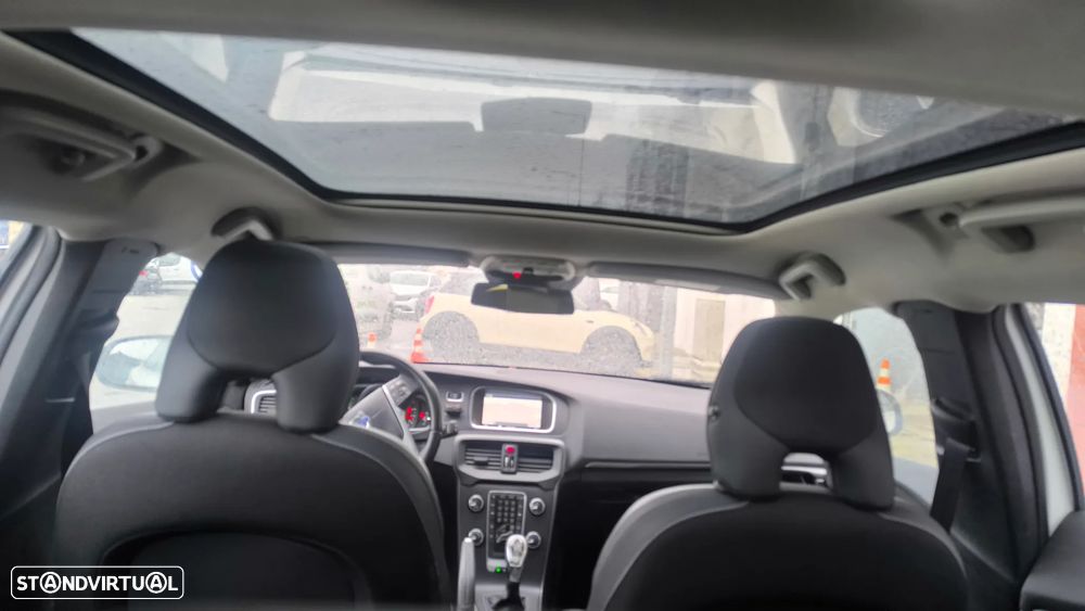 Volvo V40 1.6 D2 Eco Momentum - 10