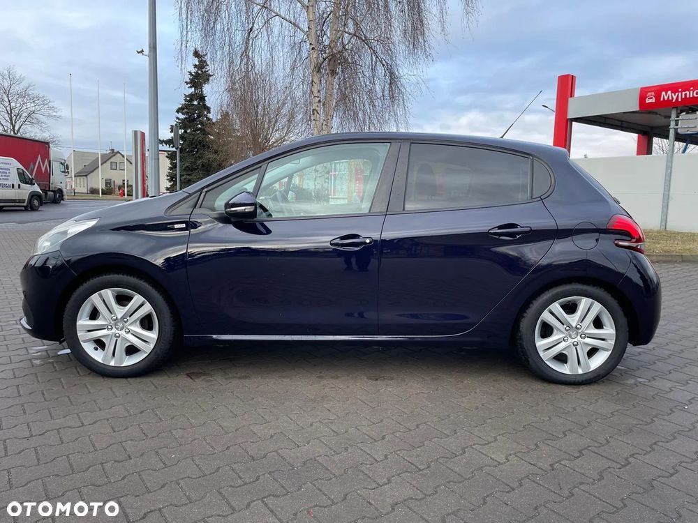 Peugeot 208 82 PureTech Style - 4