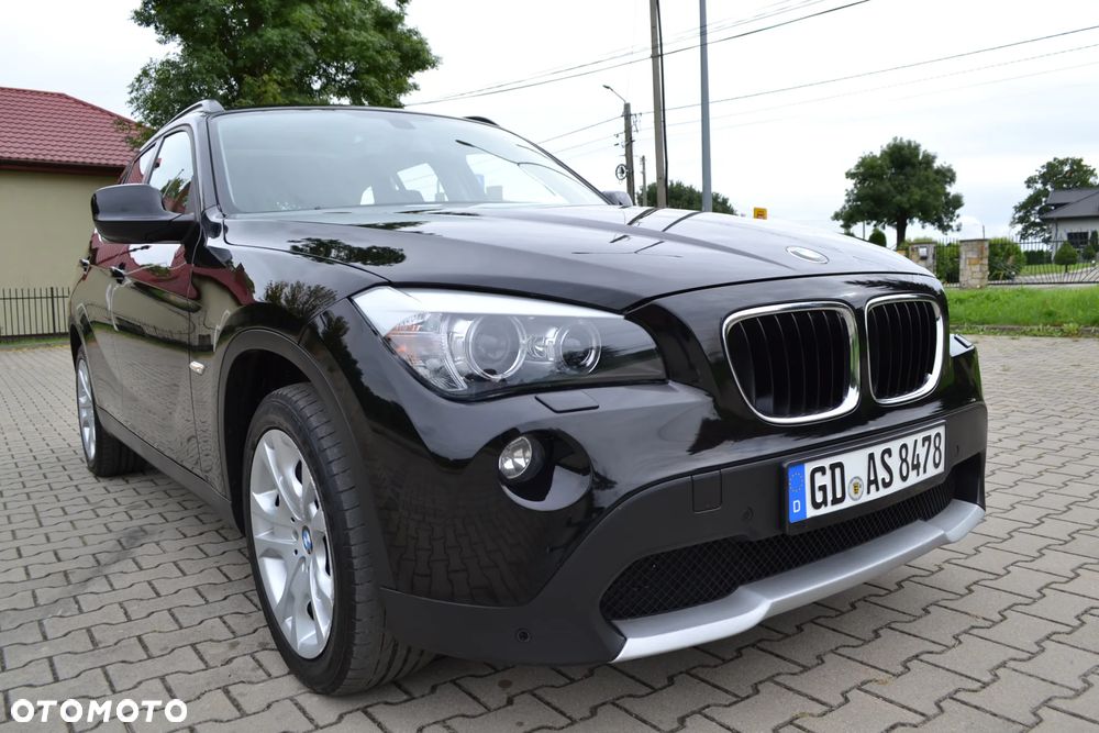 BMW X1 sDrive18d xLine - 12
