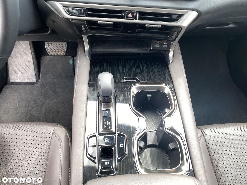 Lexus RX 350h Prestige - 17