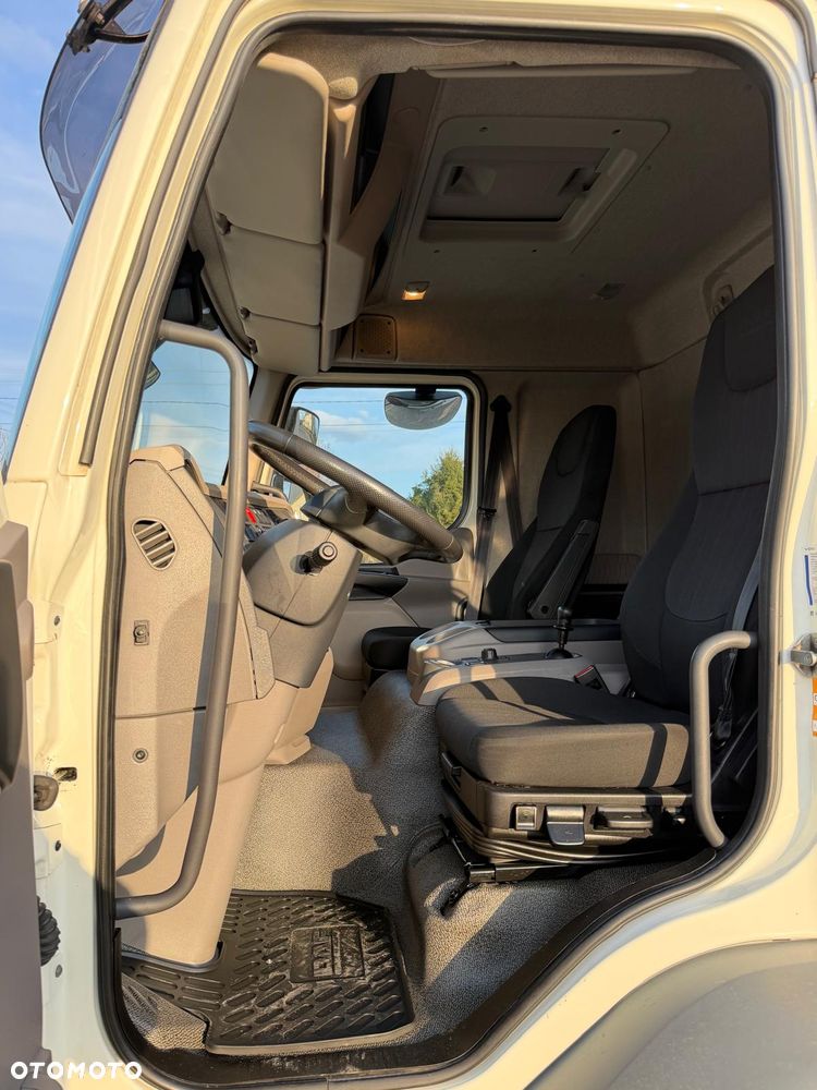 DAF LF 290 / IZOTERMA / WINDA / WINDA / NOWE OPONY  / 2020 / EURO 6 / 18 PALET / SPROWADZONY / AUTOMAT / SYPIALKA - 17