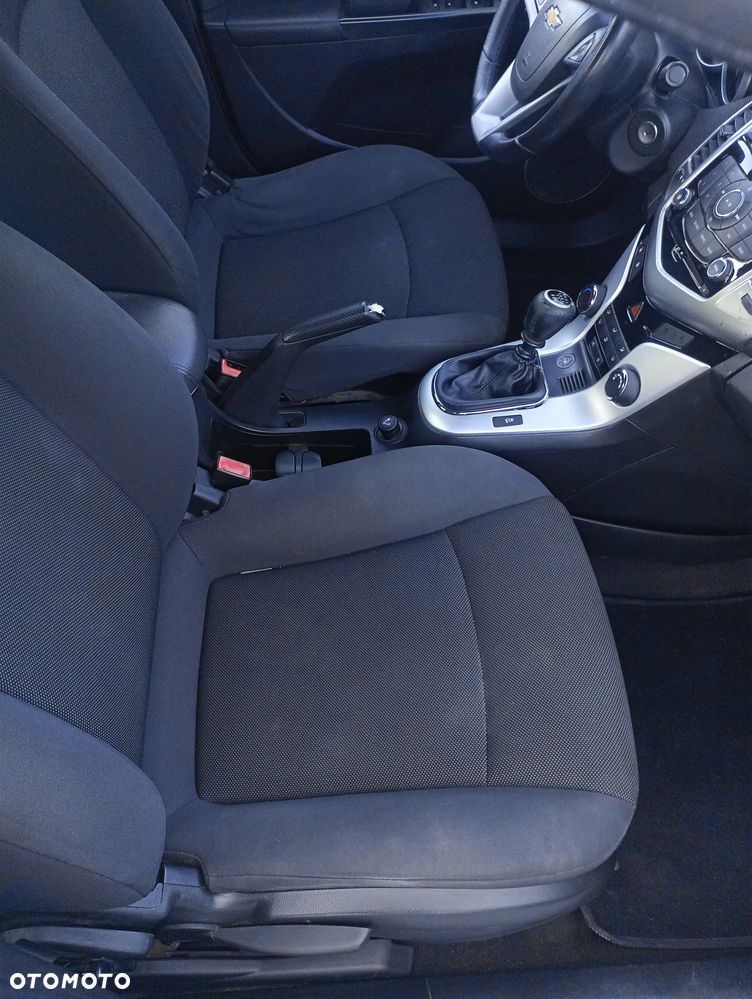 Chevrolet Cruze 1.8 LT - 7