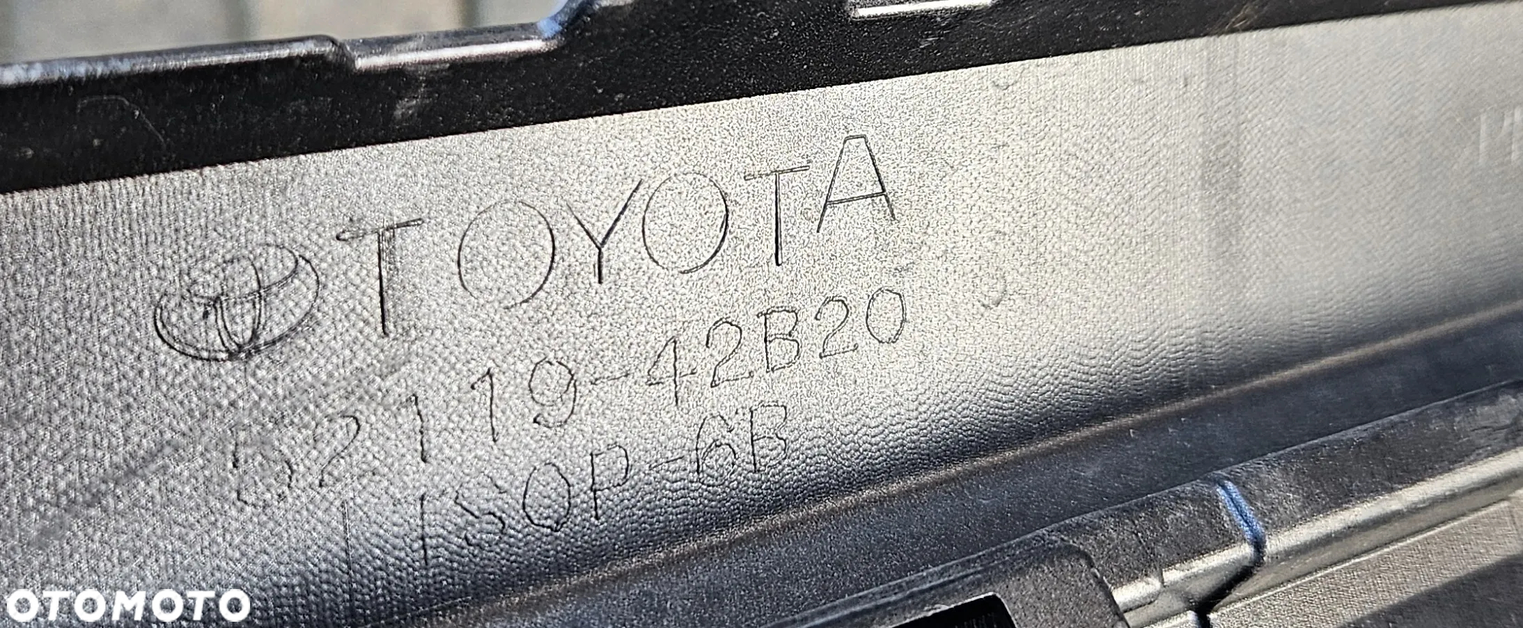 Zderzak przedni przód Toyota RAV4 V 2019- PDC ORYGINAŁ! - 8