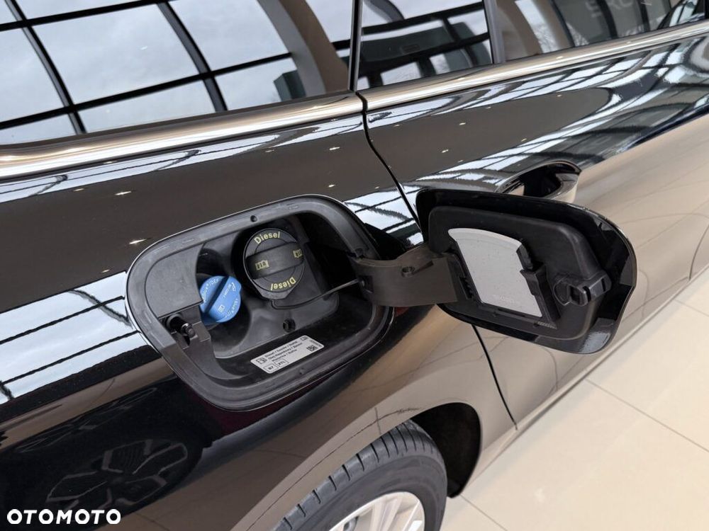 Skoda Superb 2.0 TDI SCR Edition 130 DSG - 29