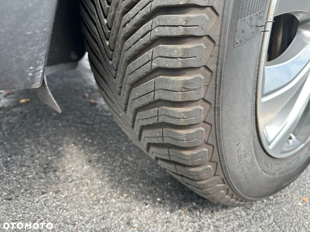 Mercedes-Benz GLE - 16