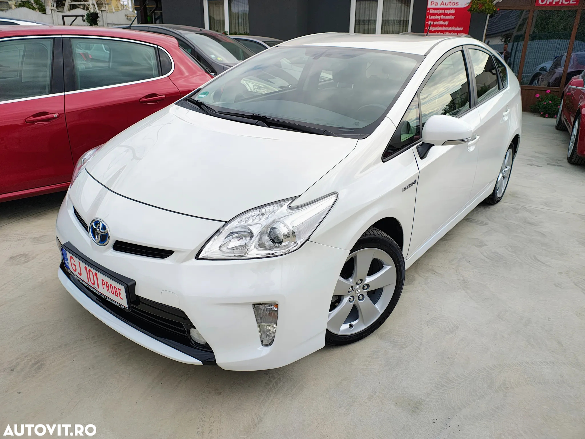 Toyota Prius 1.8 HSD Exclusive - 12
