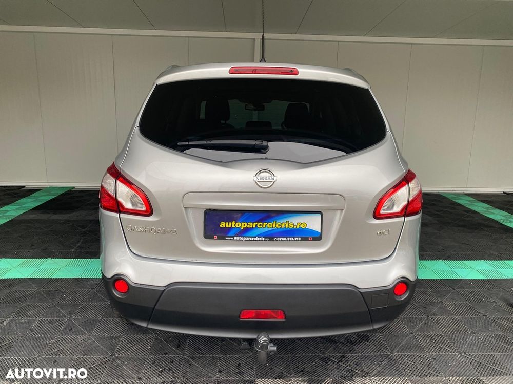 Nissan Qashqai+2 - 10