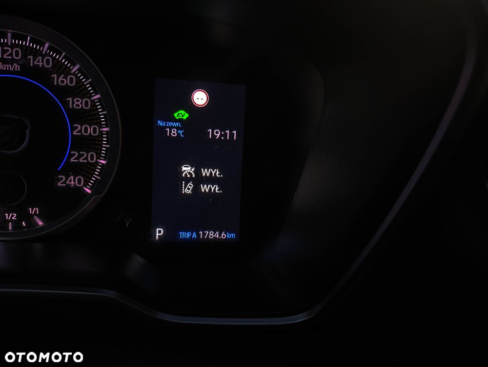 Toyota Corolla 1.8 Hybrid Comfort - 12