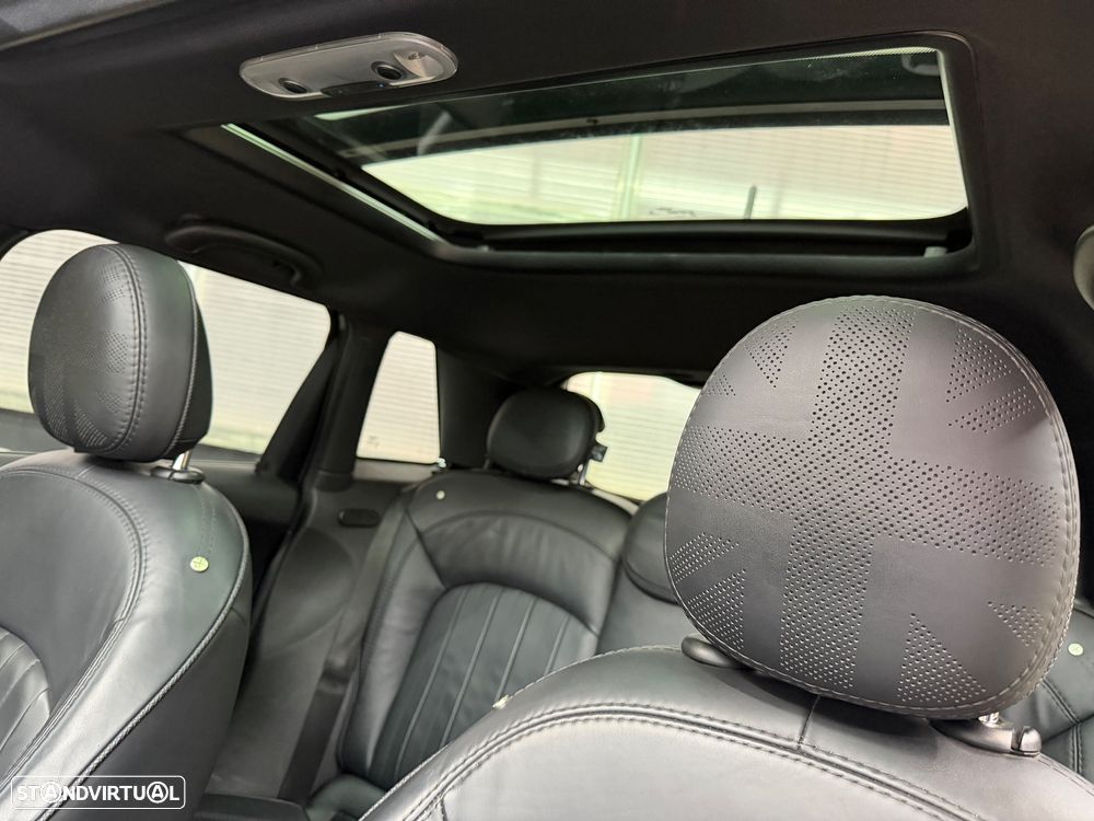 MINI 5 Portas Cooper S Aut. JCW - 14