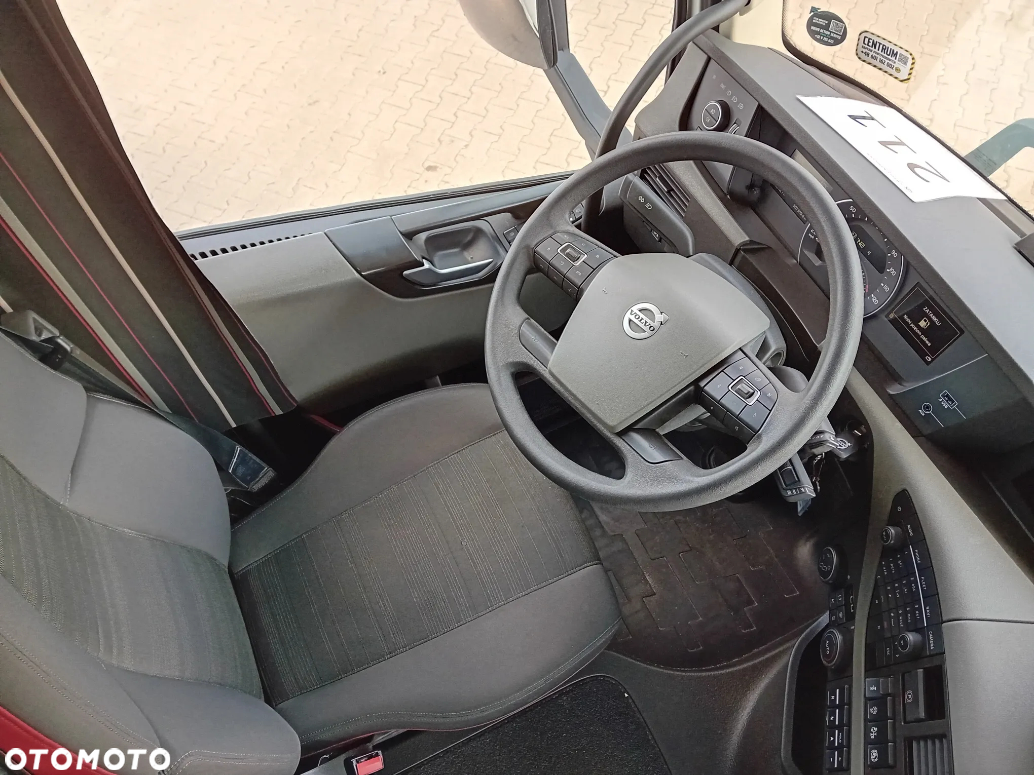 Volvo FH 13 460KM I-SAVE - 12