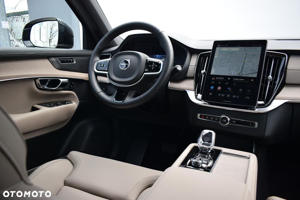 Volvo XC 90 - 13