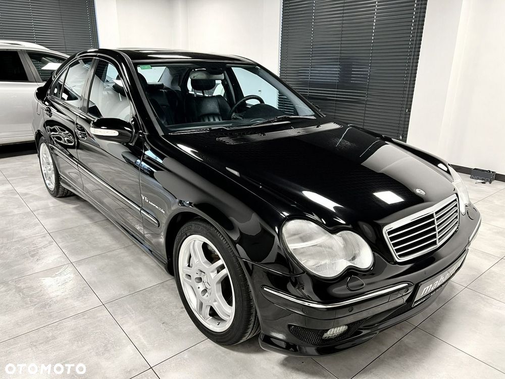 Mercedes-Benz Klasa C 32 AMG - 6