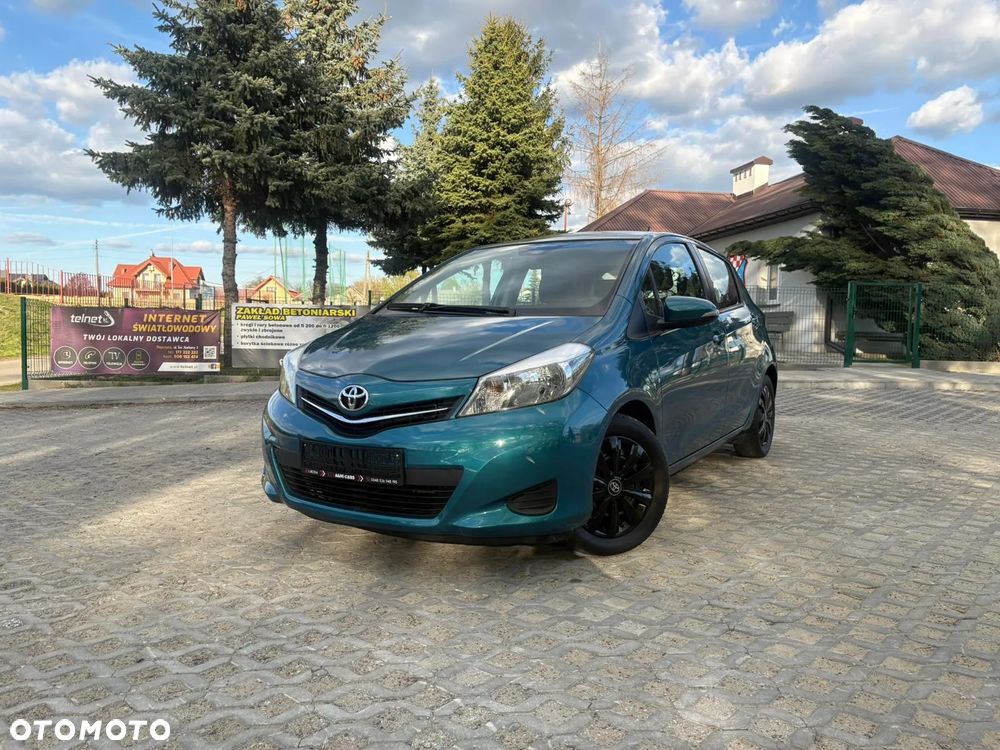Toyota Yaris 1.33 VVT-i Lounge - 2