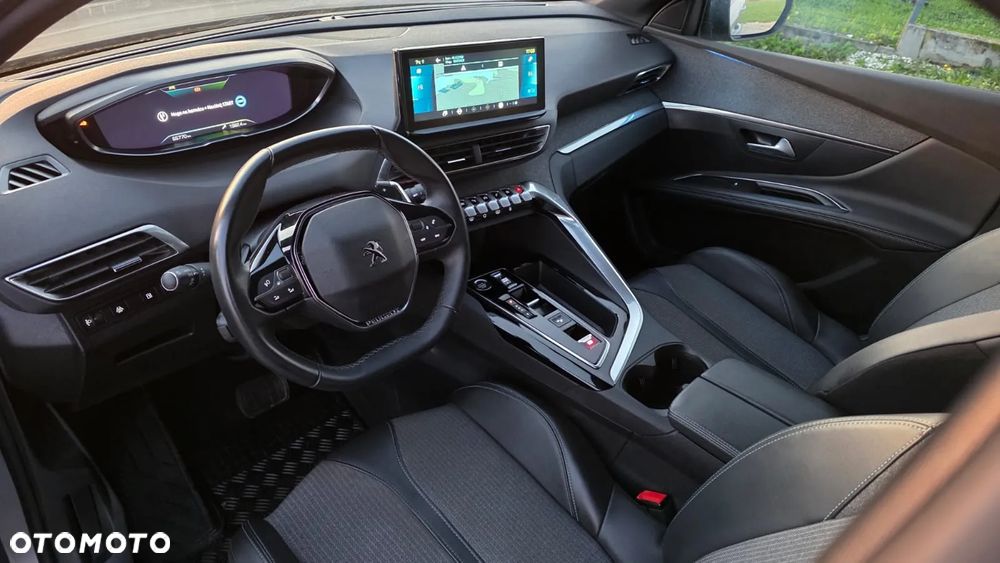 Peugeot 3008 1.6 PureTech Hybrid4 PHEV Allure S&S EAT8 - 8