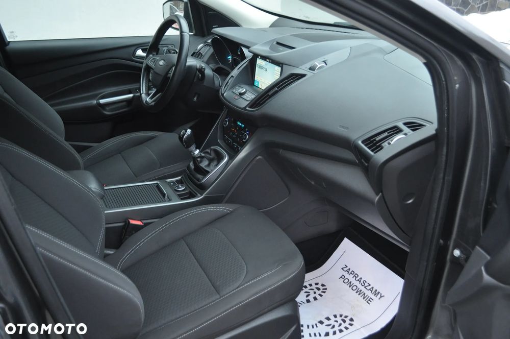 Ford Kuga 1.5 EcoBoost 2x4 Cool & Connect - 23