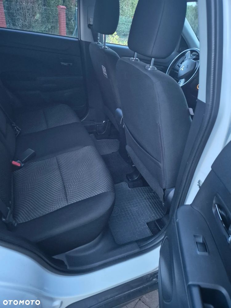 Mitsubishi ASX 1.8 DID Invite 4WD AS&G - 11