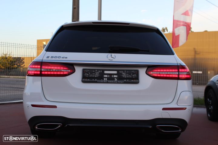 Mercedes-Benz E 300 - 29