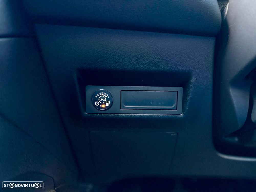 Renault Captur 1.0 TCe Techno Bi-Fuel - 18