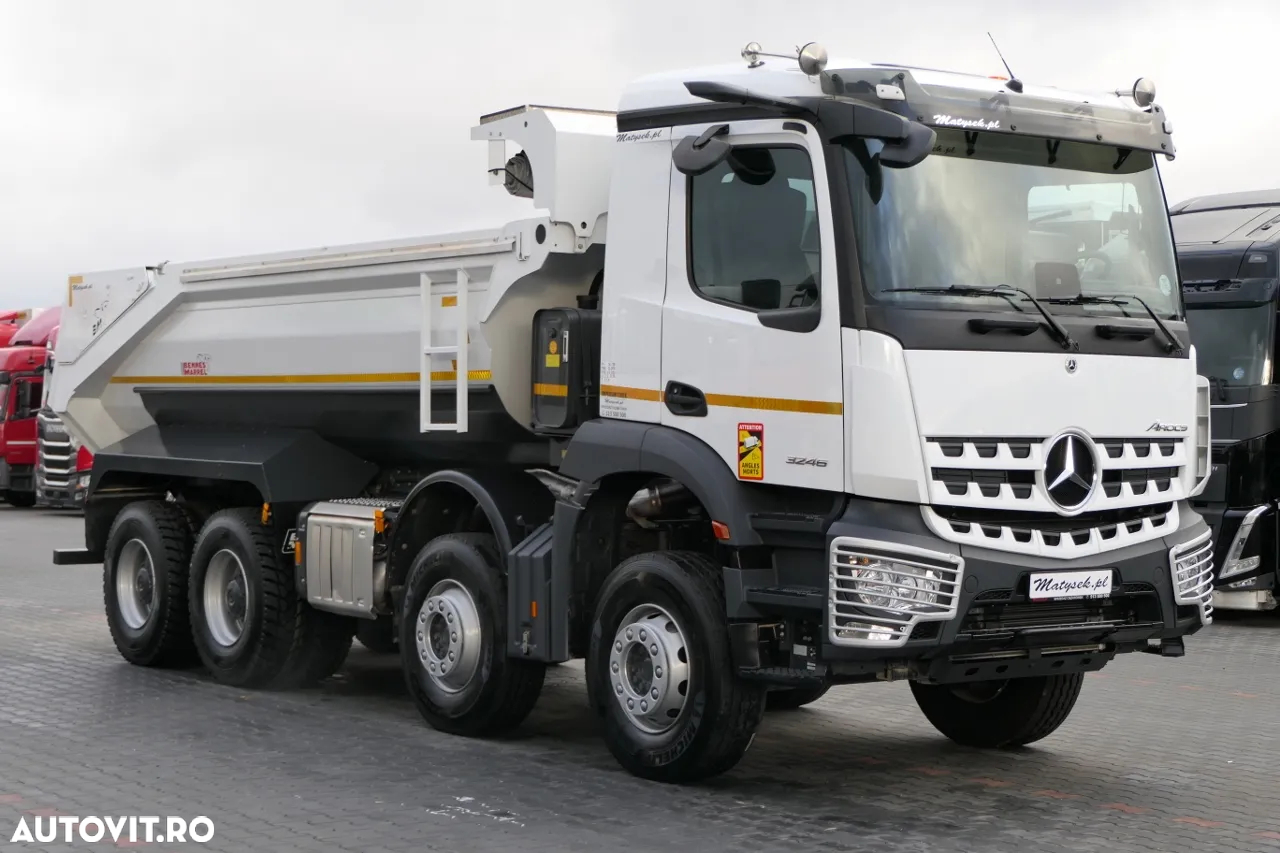 Mercedes-Benz AROCS 3246 / 8x4 / BASCULANTE / BASCULANTE SPATE / EURO 6 / PNEURI 100% - 16