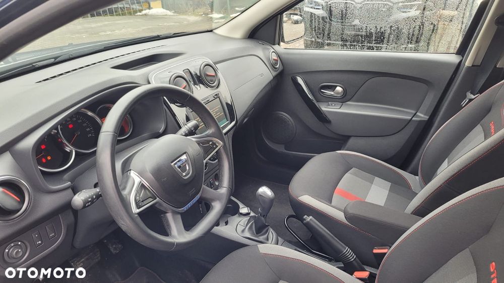 Dacia Logan TCe 90 S&S Easy-R Stepway - 11