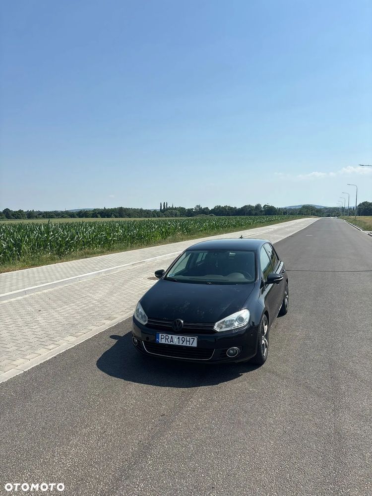 Volkswagen Golf 1.6 TDI Highline - 6