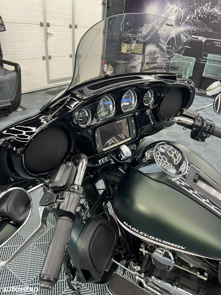 Harley-Davidson Electra Glide Ultra Limited - 8