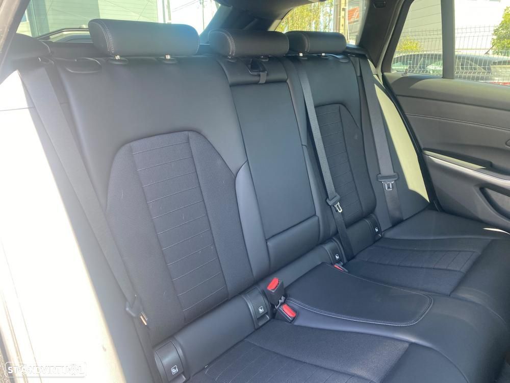 BMW 320 e Corporate Edition Auto - 10