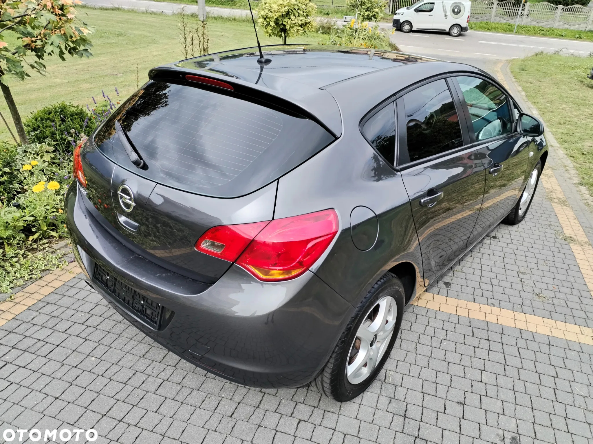 Opel Astra - 17