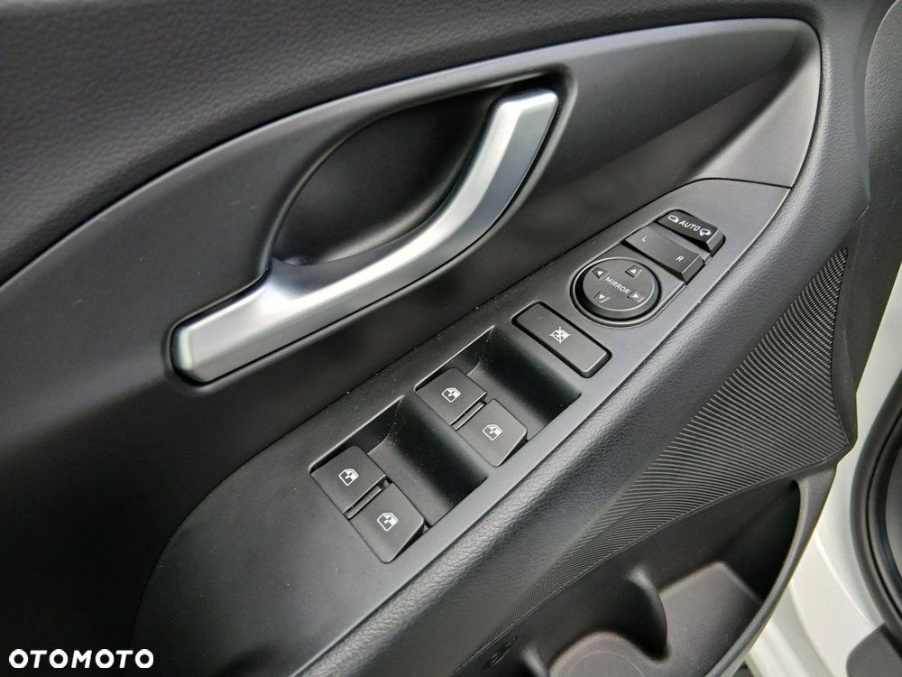 Hyundai i30 1.0 T-GDI Smart - 18