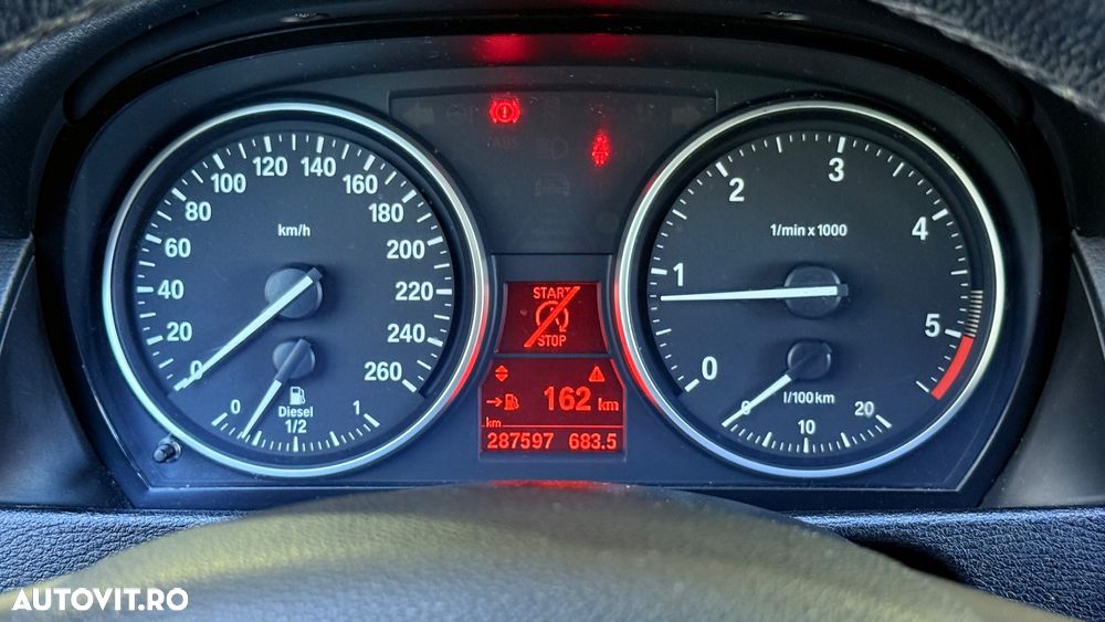 BMW X1 xDrive18d - 29