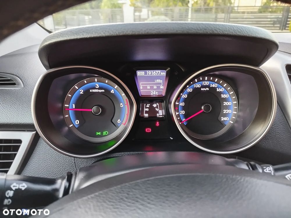 Hyundai i30 - 23
