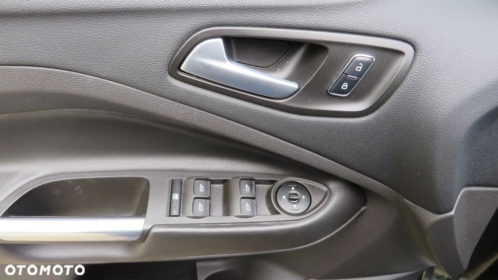 Ford Escape - 12