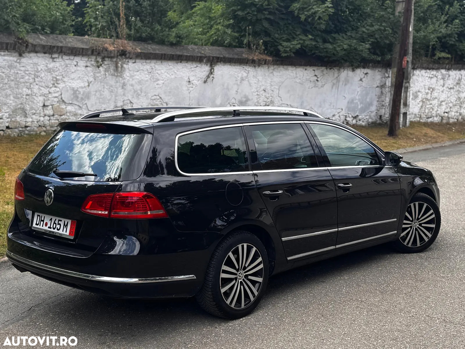 Volkswagen Passat Variant 2.0 TDI DSG BlueMotion Technology Highline - 3