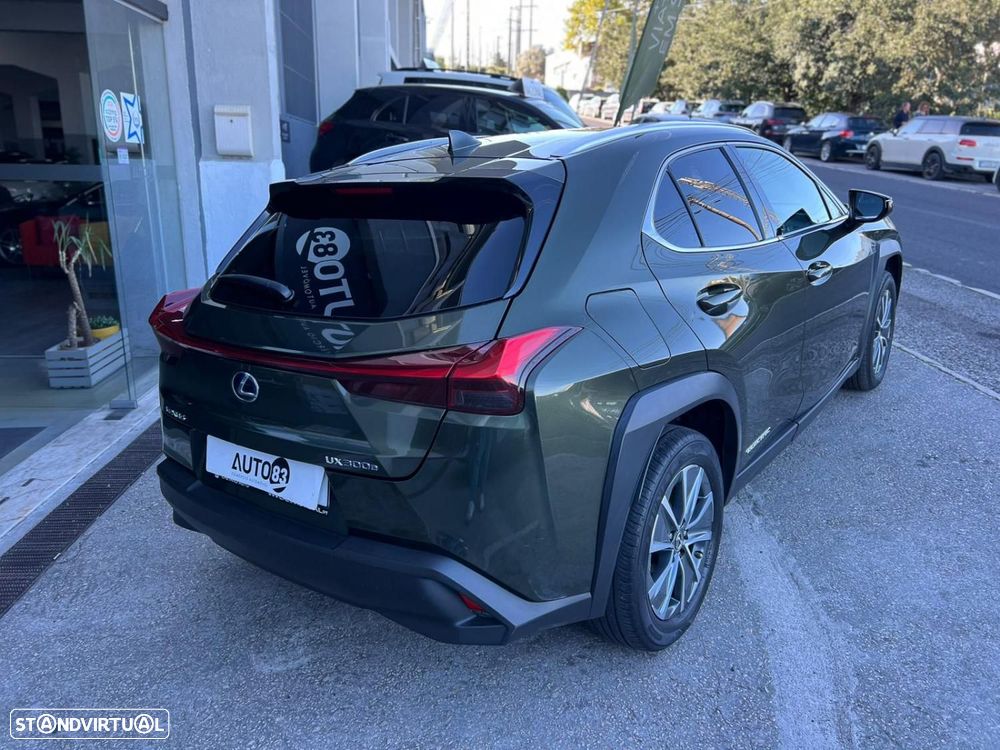 Lexus UX 300e Luxury - 3