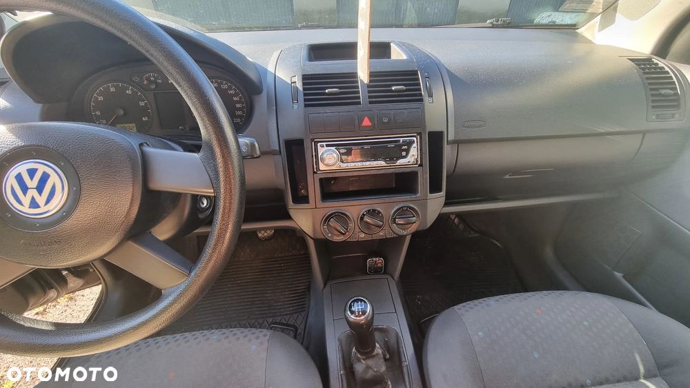 Volkswagen Polo - 6