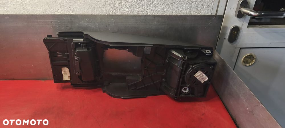 TUNEL ŚRODKOWY PANEL OSŁONA MMI Audi A6 C6 4F1864261 - 4