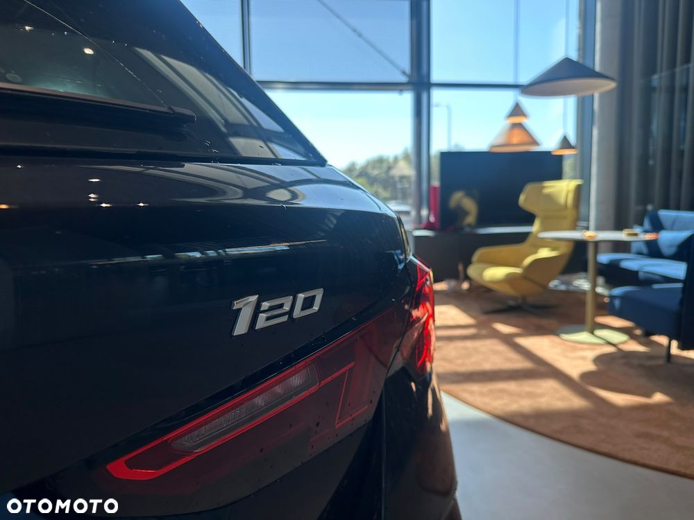 BMW Seria 1 - 10