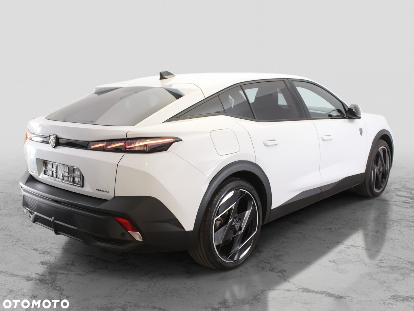 Peugeot 408 - 18