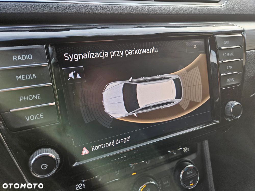 Skoda Superb 2.0 TDI 4x4 DSG Style - 19