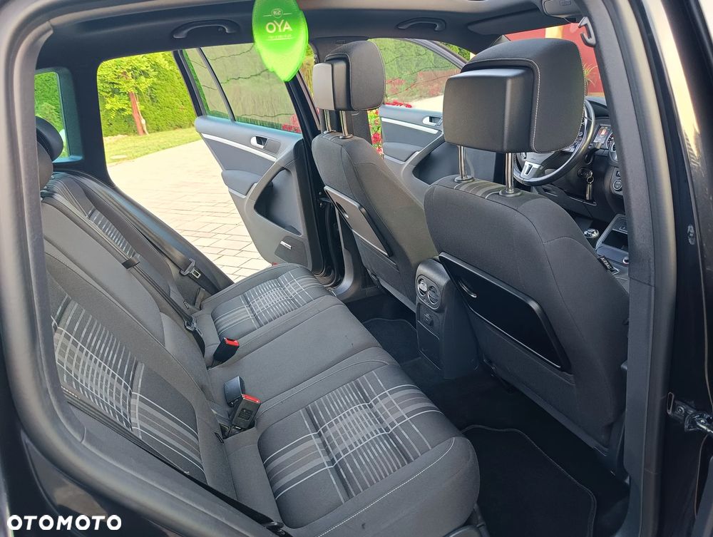 Volkswagen Tiguan 2.0 TDI SCR BlueMotion Technology Lounge Sport & Style - 36