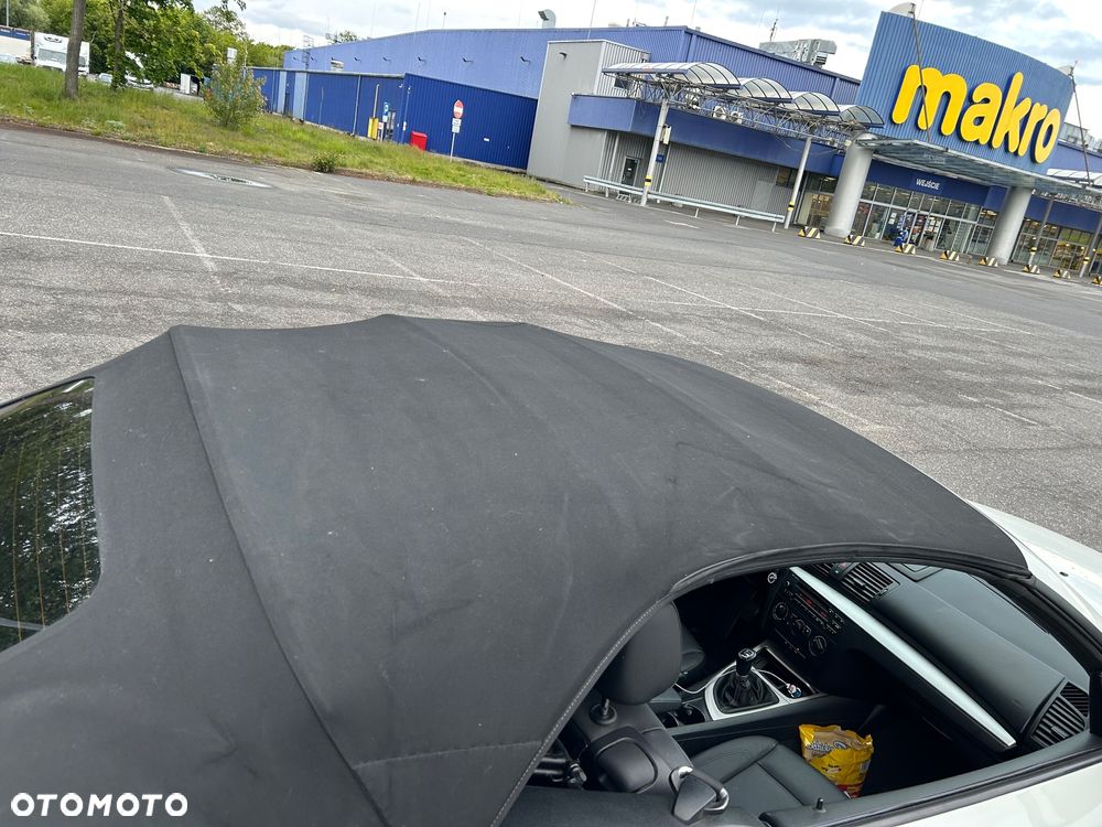 BMW Seria 1 118d Cabrio Limited Edition Lifestyle mit M Sportpaket - 25