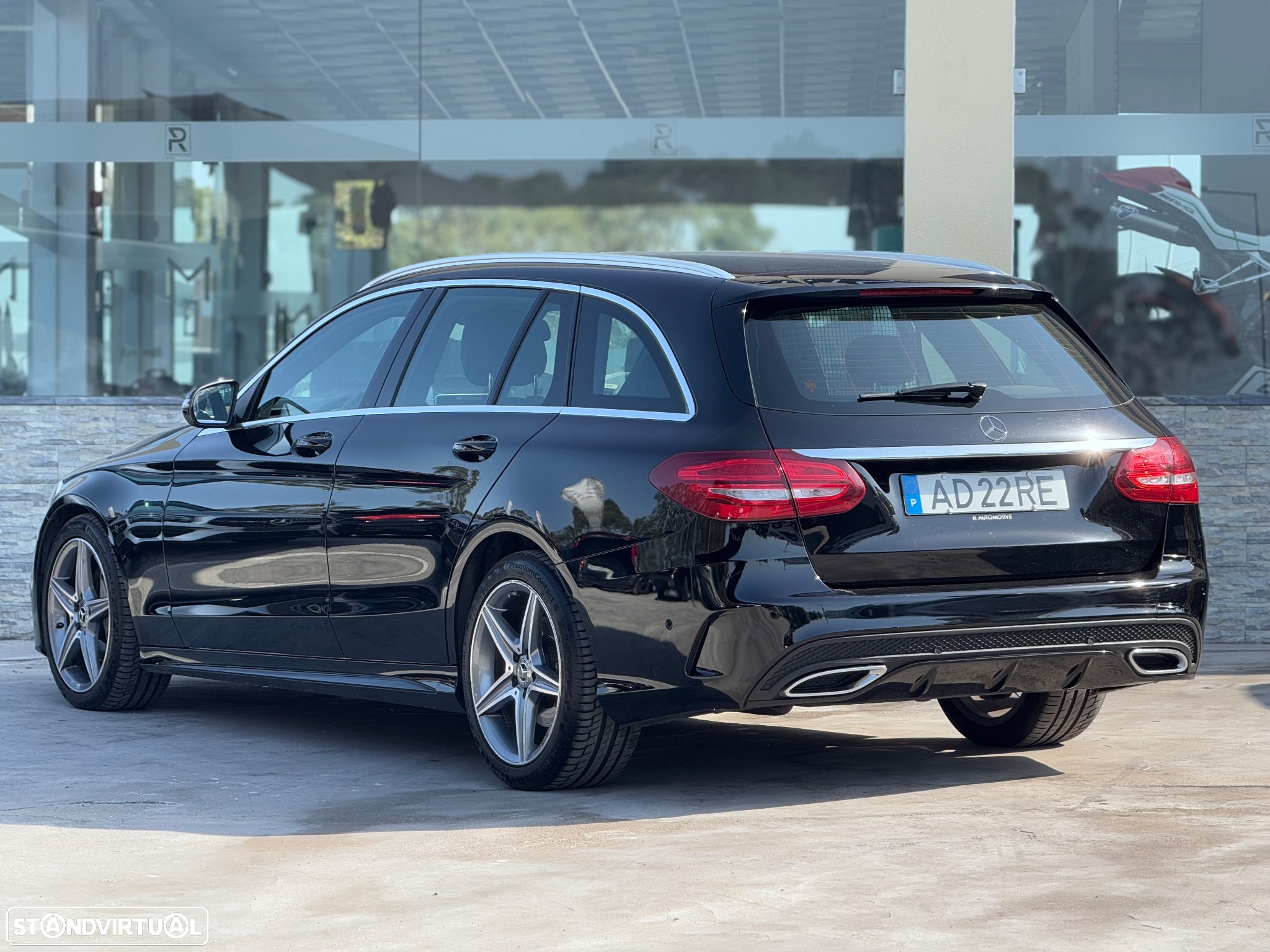 Mercedes-Benz C 220 d AMG Line - 3