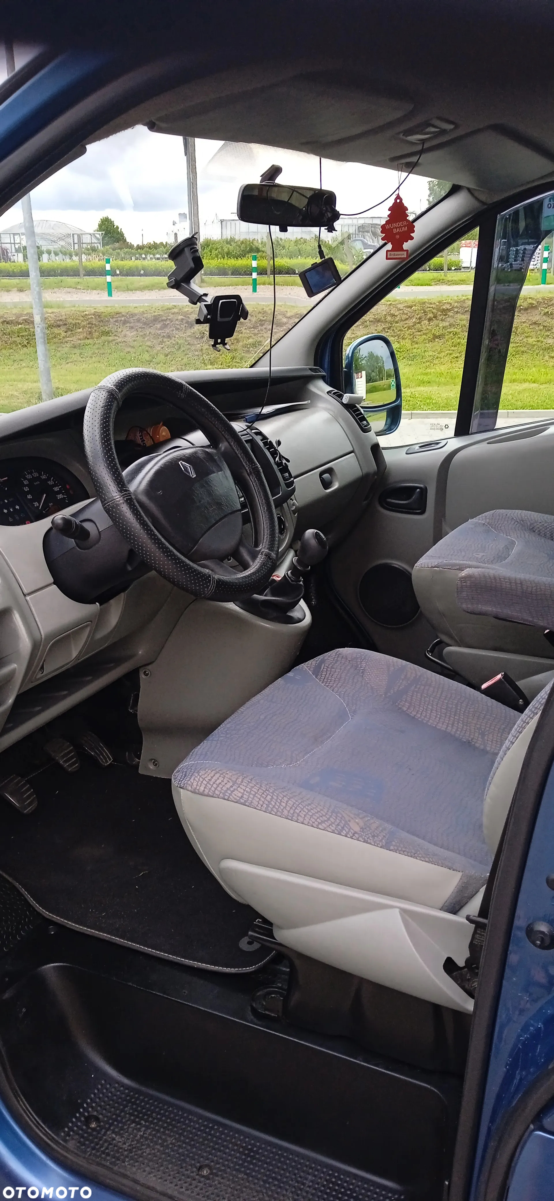 Renault Trafic - 11